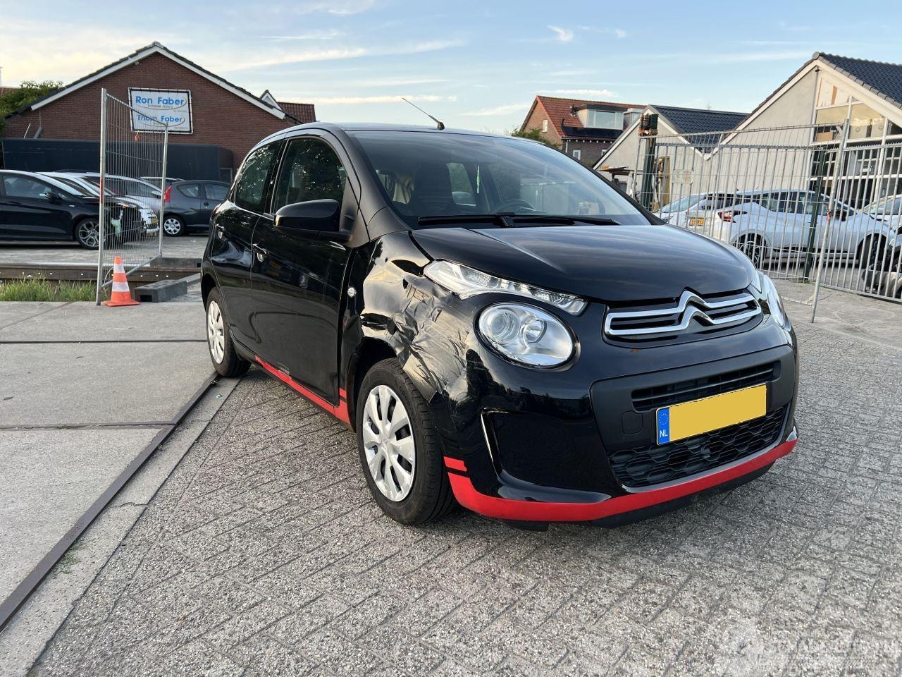 Citroën C1 - 1.0 VTi Feel 1.0 VTi Feel - AutoWereld.nl
