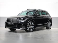 Volkswagen Tiguan - 2.0 TSI R-line Leer Pano Trekhaak 4motion