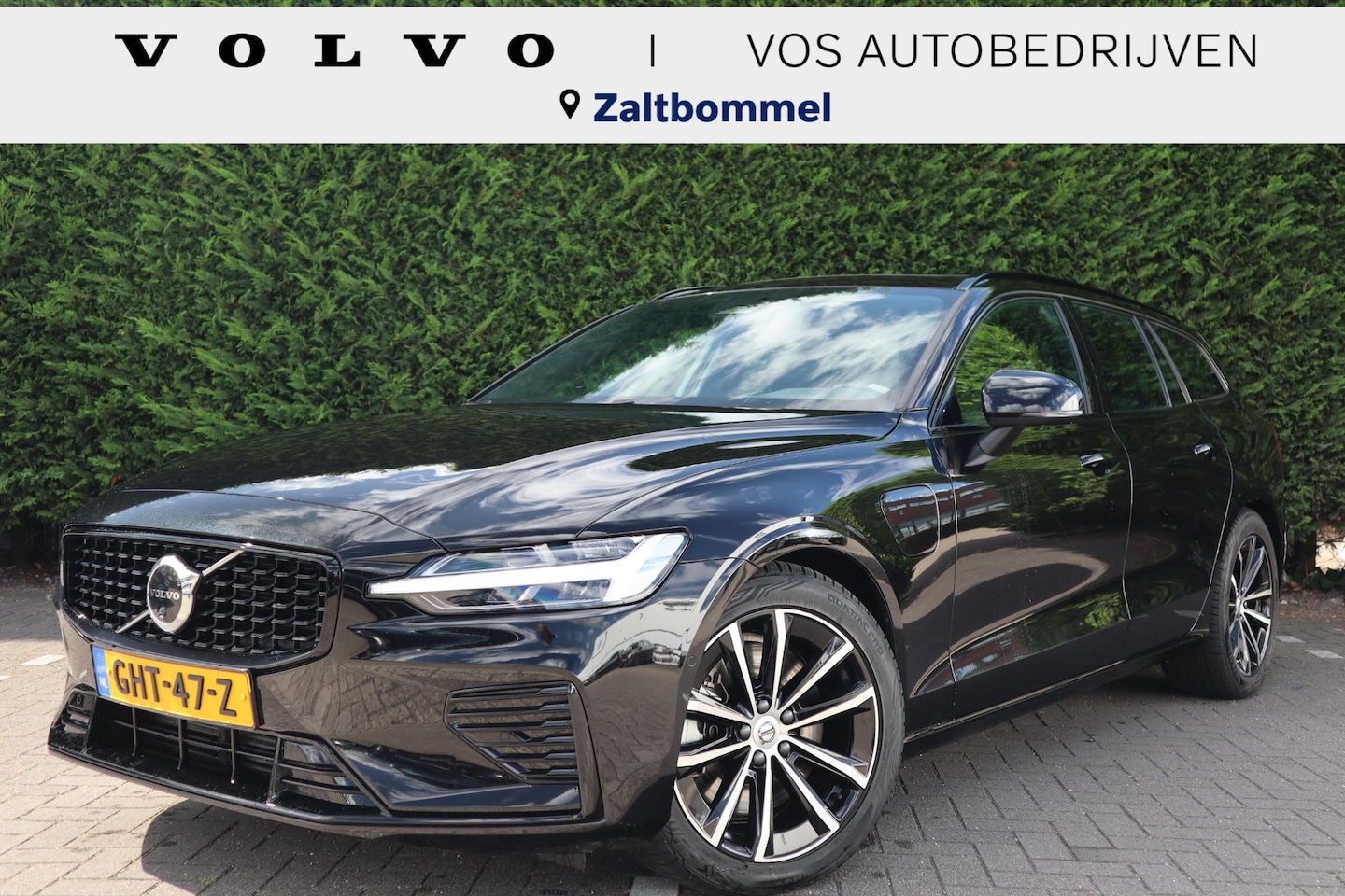 Volvo V60 - 2.0 T6 Plug-in hybrid AWD Plus Dark - AutoWereld.nl