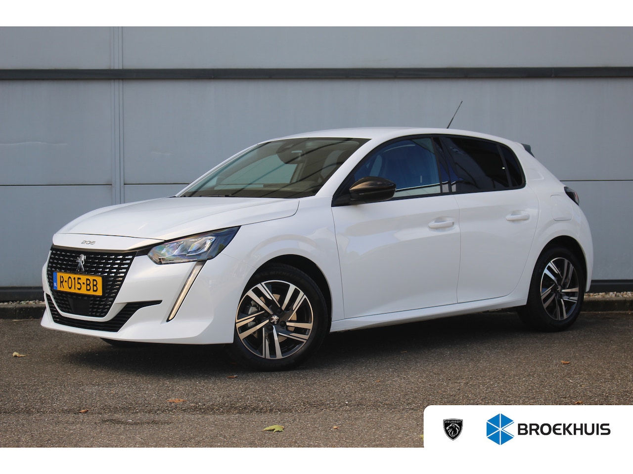 Peugeot 208 - 1.2 Allure | Camera | Stoelverwarming | Keyless | Adapt. Cruise | DAB | LED | Navi | | Cam - AutoWereld.nl