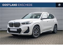 BMW X1 - xDrive25e High Executive M Sport Automaat / Trekhaak / Sportstoelen / Stoelverwarming / Ad