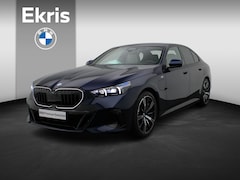 BMW 5-serie - Sedan 530e M Sportpakket Pro | Innovation Pack | Comfort Pack | Extra Getint Glas | Drivin
