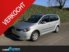 Volkswagen Touran - 1.2 TSI Easyline 7p. Airco, Cruise controle, trekhaak, 7 zits
