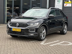 Volkswagen T-Roc - 1.5 TSI Sport Business R/CAMERA/Digital Cockpit/NAVI/NL-AUTO NAP