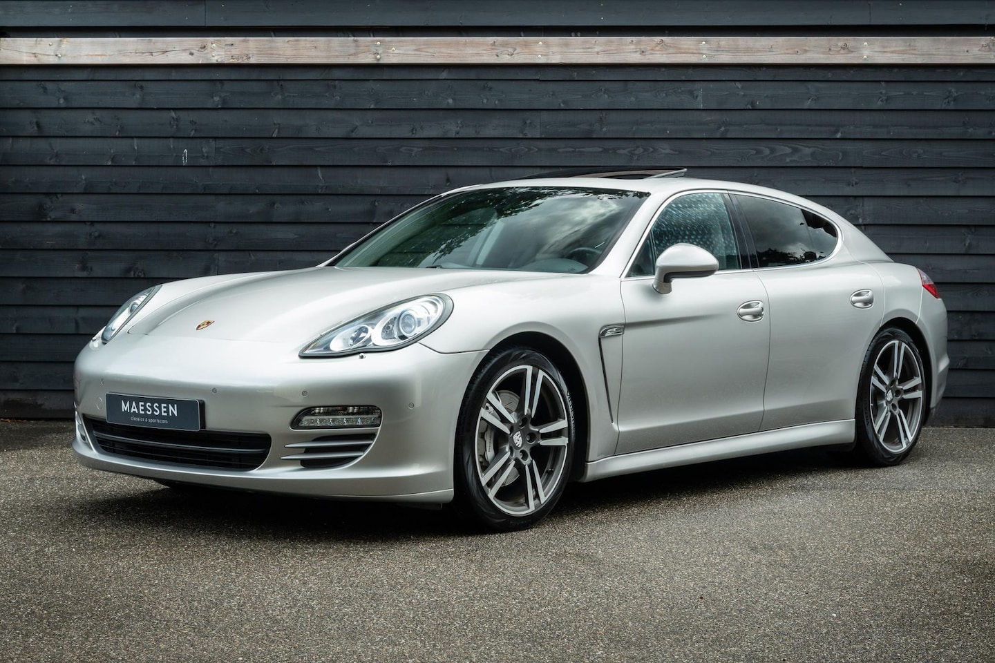 Porsche Panamera - 4.8 4S - Youngtimer - Sport Chrono - Turbo Seats - AutoWereld.nl