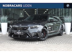 BMW 5-serie Touring - M5 Automaat / Adaptieve LED / M Multifunctionele voorstoelen / Parking Assistant Plus / /