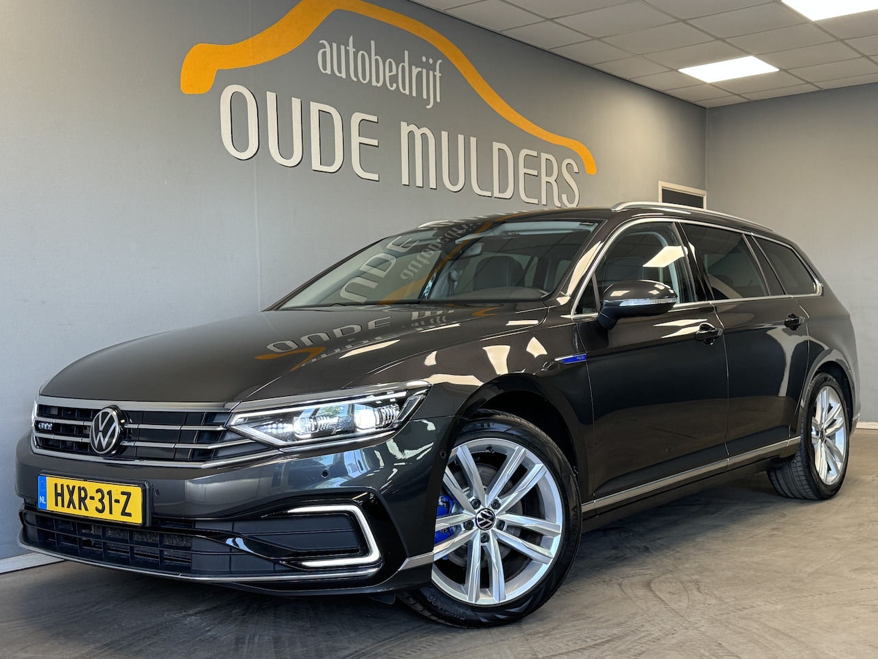 Volkswagen Passat Variant - 1.4 TSI PHEV GTE Leder/Trekhaak/ACC - AutoWereld.nl