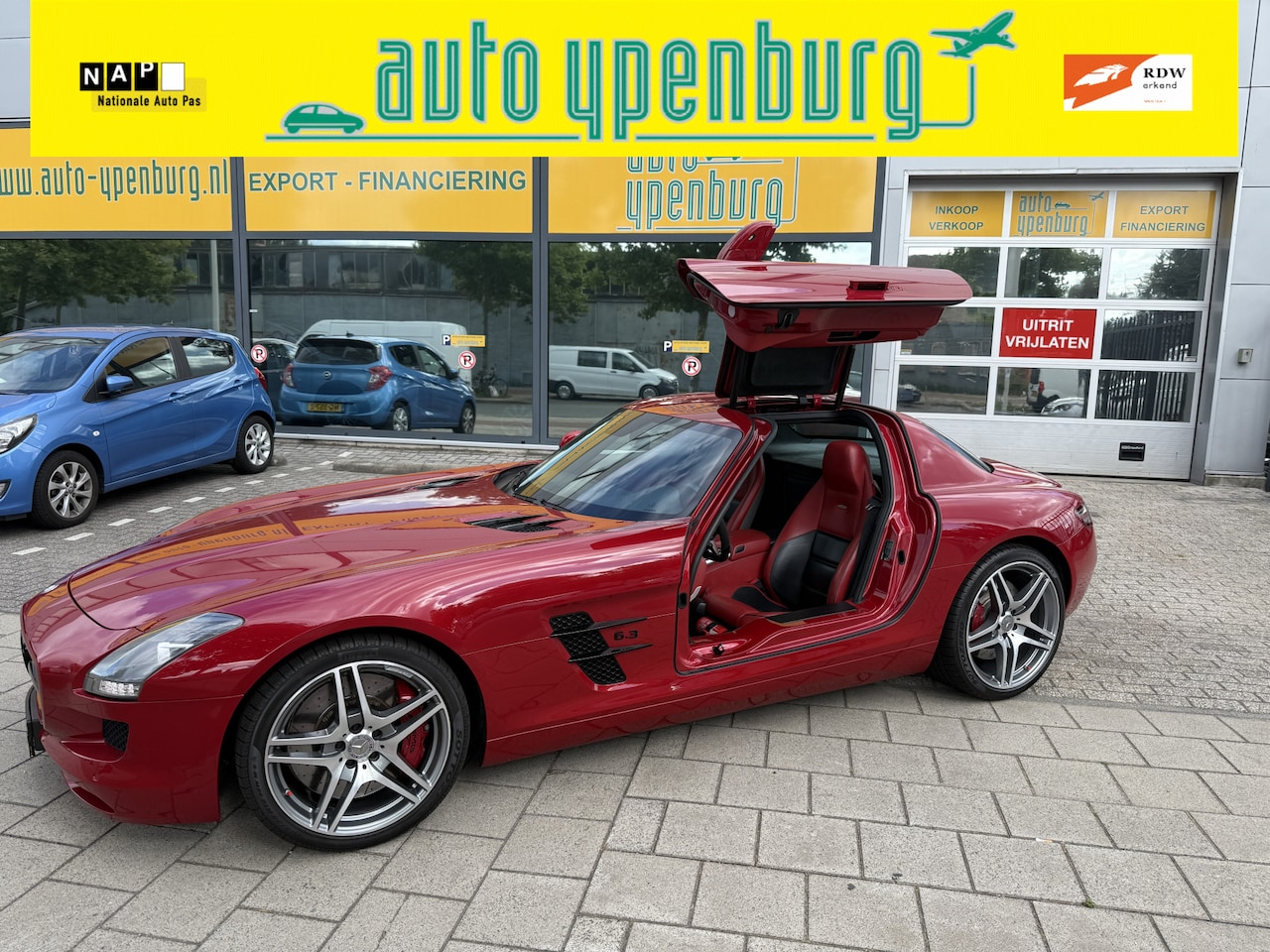 Mercedes-Benz SLS Coupé - 6.3 AMG * 34.923 Km * NIEUWSTAAT * - AutoWereld.nl