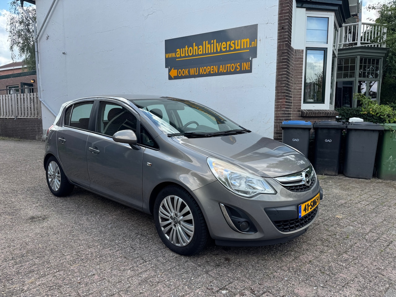 Opel Corsa - 1.4-16V Cosmo 5 DEURS - AutoWereld.nl