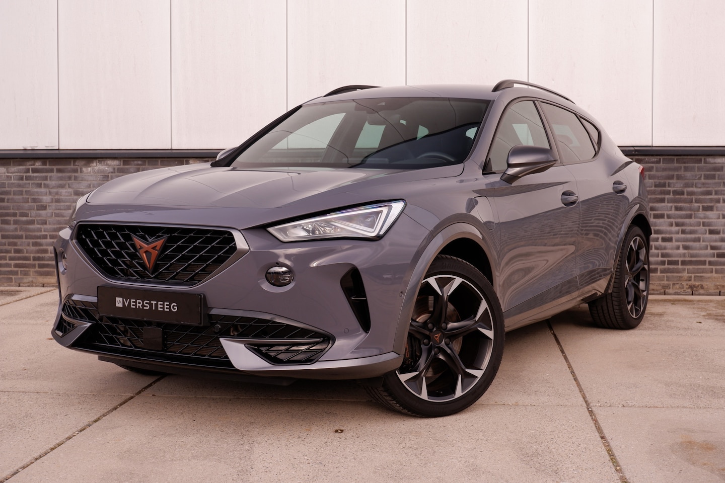 CUPRA Formentor - 1.4 e-Hybrid VZ Performance 245pk Camera | LED | Navi | Sfeerverl. | Carplay | Blind Spot - AutoWereld.nl
