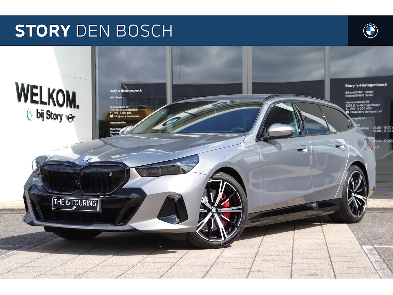 BMW i5 Touring - eDrive40 High Executive M Sport / Trekhaak / Adaptieve LED / Parking Assistant Plus / Stuu - AutoWereld.nl