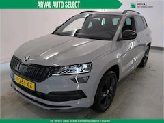 Skoda Karoq - 1.5 TSI 150pk ACT Sportline Business | Panoramisch glazen schuif-/kanteldak | PDC| Camera