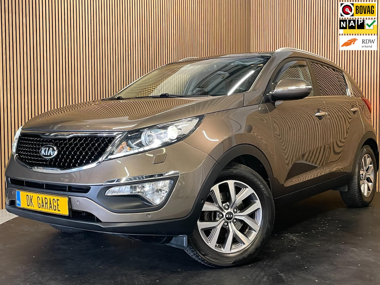 Kia Sportage - 1.6 GDI |AUTOMAAT|FACELIFT|CAMERA|PANO|CLIMATE,CRUISE CONTROL|STOELVERW.|PARKASSIST|KEYLES - AutoWereld.nl