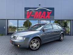 Audi A4 Avant - 2.0 AUT Xenon Stoelvw Navi Clima PDC Trekhaak