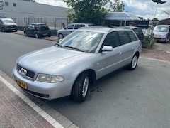 Audi A4 Avant - 2.4 V6 Advance Nette auto Airco Trekhaak
