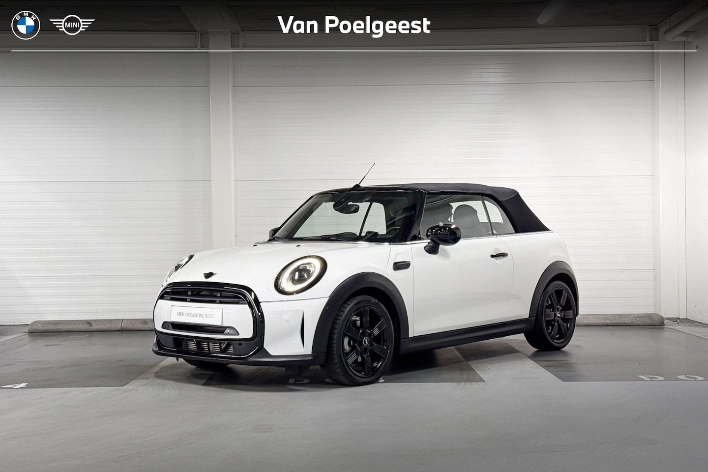 MINI Cabrio - Cooper Classic |  Harman Kardon | Achteruitrijcamera | Apple CarPlay - AutoWereld.nl