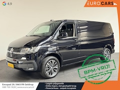 Volkswagen Transporter - 150pk Automaat L2H1 28 Highline Navigatie Apple Carplay Cruise control Airco 3-Zits Euro6