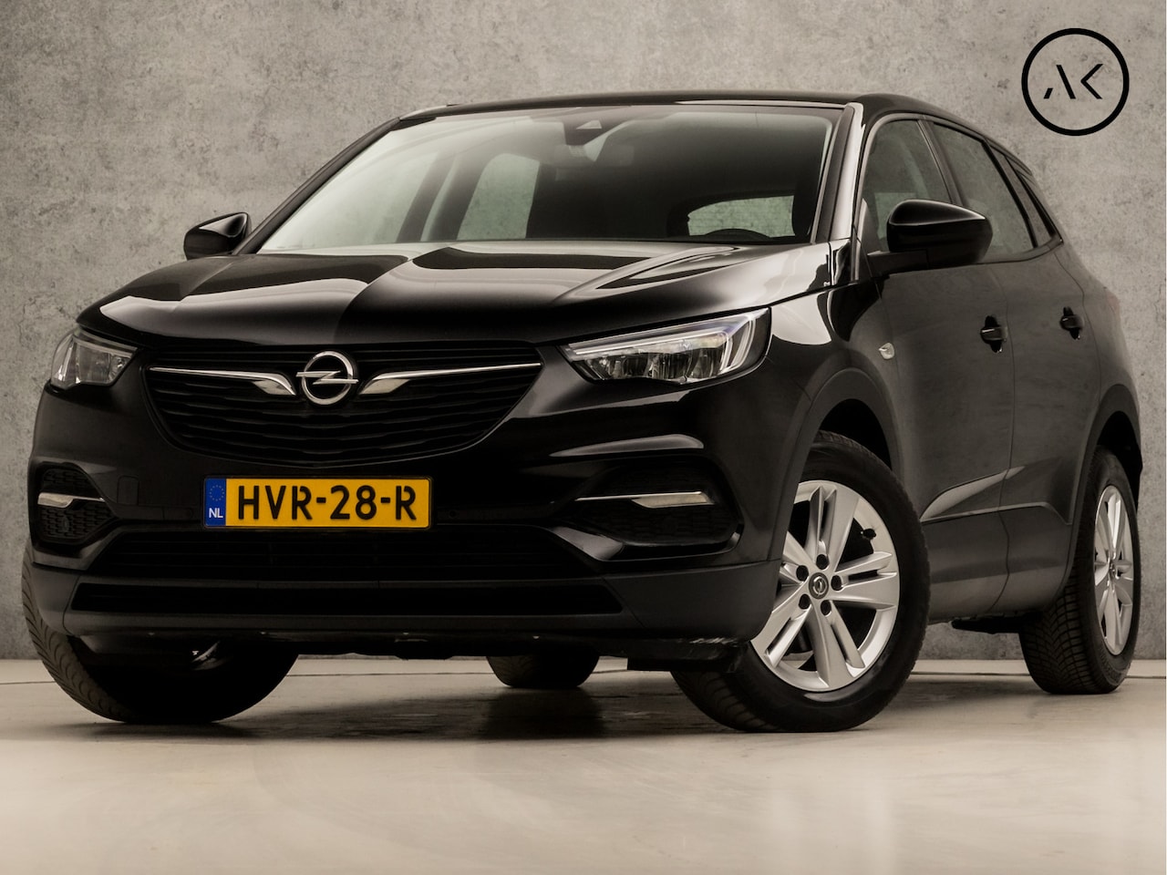 Opel Grandland X - 1.2 Turbo Sport Automaat (APPLE CARPLAY, GROOT NAVI, PARKEERSENSOREN, SPORTSTOELEN, LANE A - AutoWereld.nl