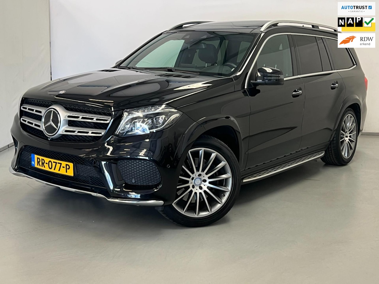 Mercedes-Benz GLS - 500 4Matic / AMG / Pano / B&O / CarPlay / 7-persoons - AutoWereld.nl