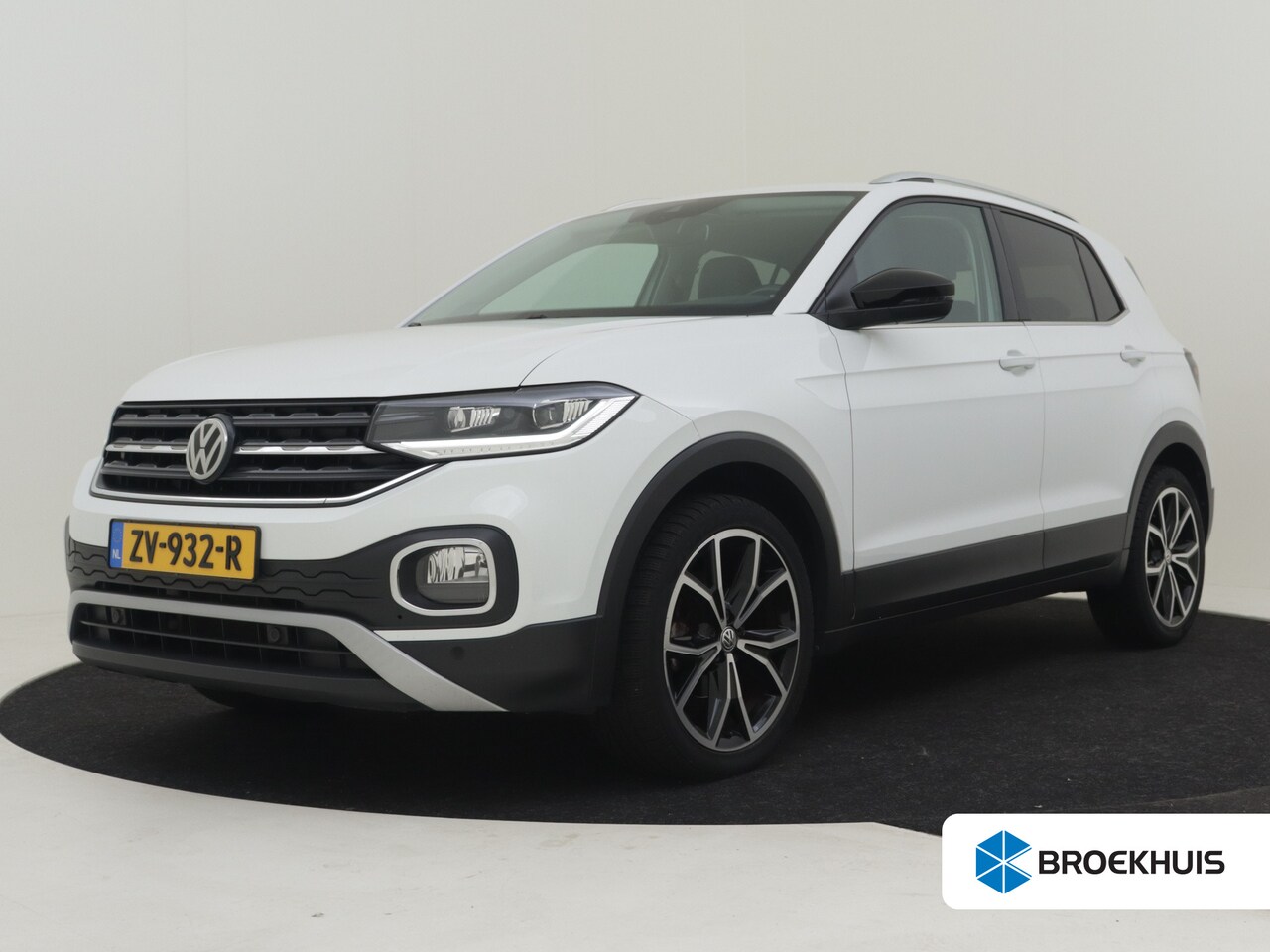 Volkswagen T-Cross - 1.0 TSI Style 116pk DSG/AUTO Camera achter | Navigatie | Led koplampen | Dodehoekdetectie - AutoWereld.nl