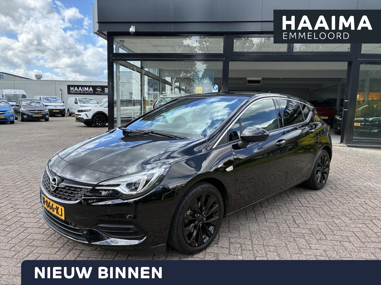 Opel Astra - 5-drs 1.2 Turbo Innovation | 17" LMV | Stoel & Stuurverwarming | Camera | AGR Stoelen | Na - AutoWereld.nl