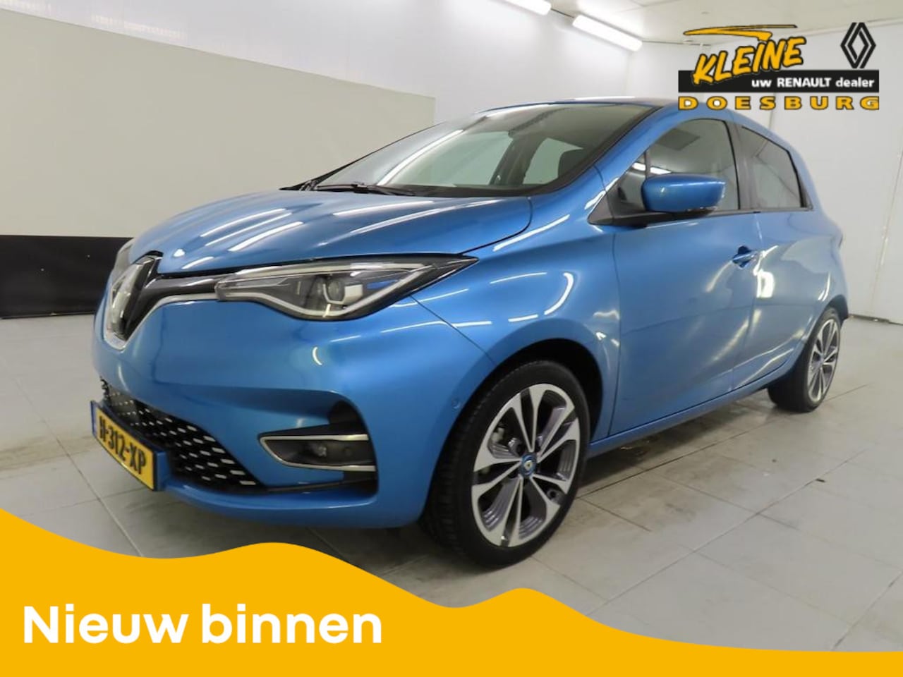 Renault Zoe - R135 Intens Business 52 kWh | Draadloze telefoonlader | Pack Winter | Lage tellerstand!! | - AutoWereld.nl