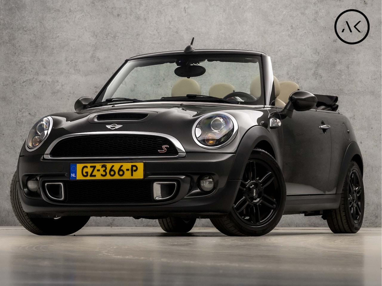 MINI Cabrio - Mini 1.6 Cooper S Westminster Black Edition 184Pk (LEDEREN SPORTSTOELEN, XENON, HARMAN/KAR - AutoWereld.nl