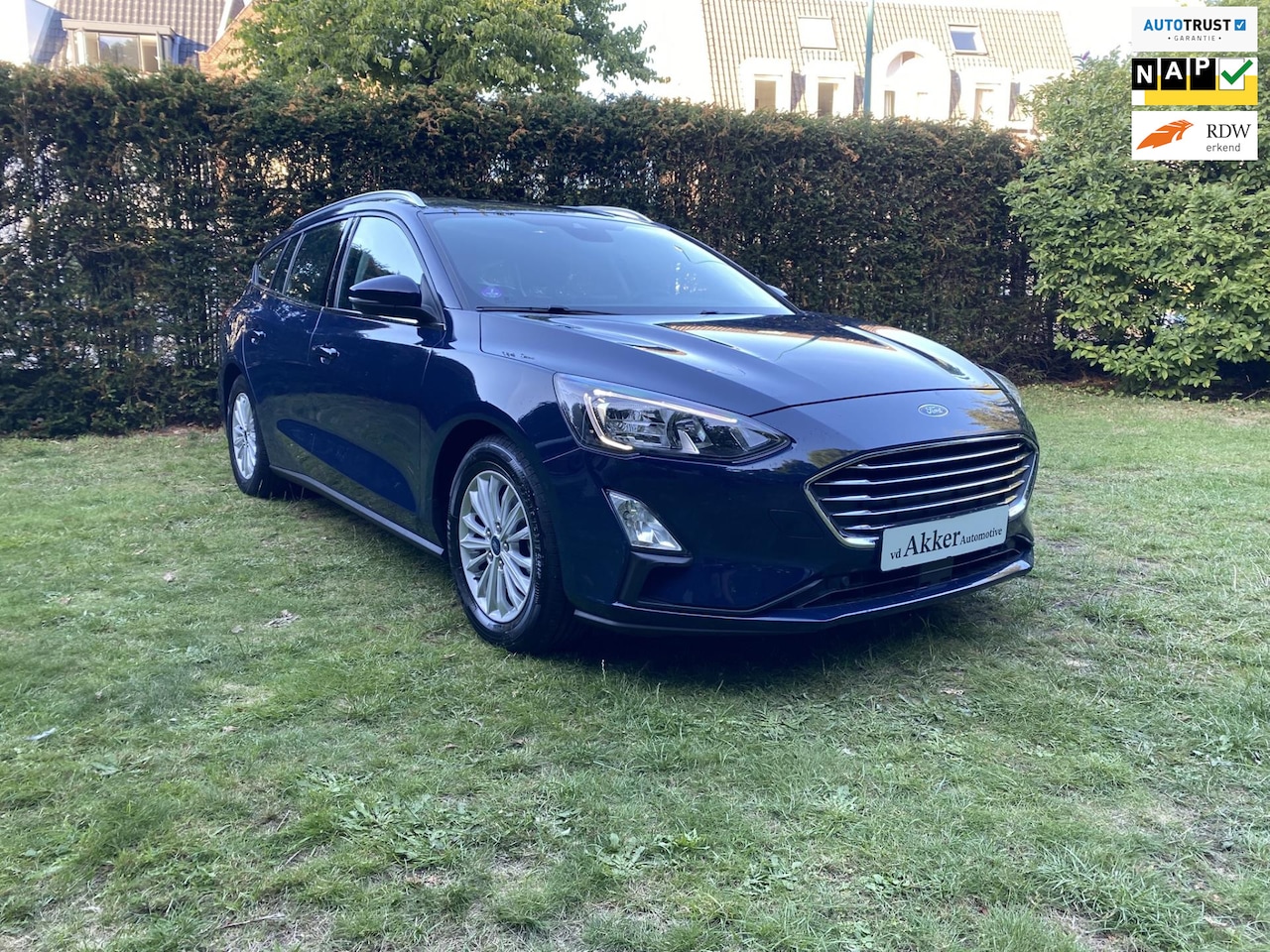 Ford Focus Wagon - 1.0 EcoBoost 125 pk Titanium Business I Trekhaak I Apple I 1ste Eig I NAP - AutoWereld.nl