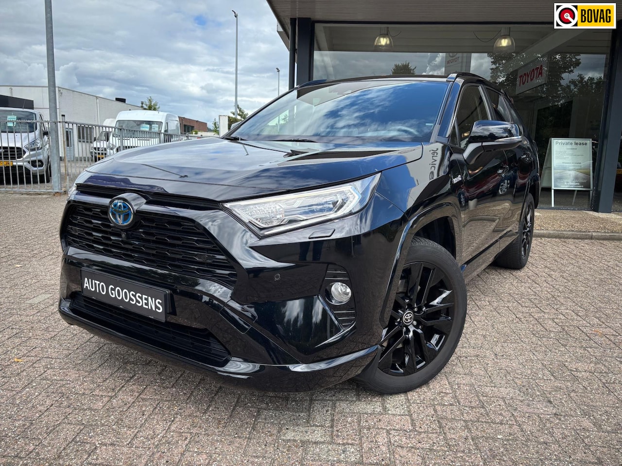 Toyota RAV4 - 2.5 Hybrid AWD Black Edition 2.5 Hybrid AWD Black Edition - AutoWereld.nl