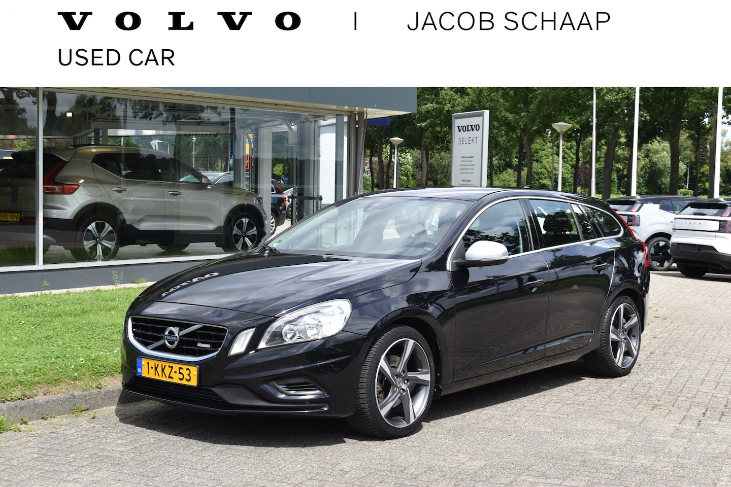 Volvo V60 - Volvo V60 1.6 T3 R-Design, handgeschakeld R-Design | Sportstoelen | Cruise control | Clima - AutoWereld.nl
