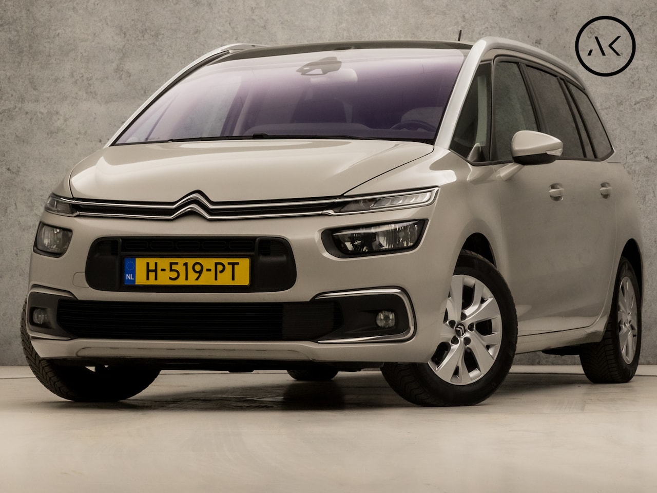 Citroën Grand C4 SpaceTourer - 1.2 PureTech Deluxe 7 Persoons (APPLE CARPLAY, GROOT NAVI, GETINT GLAS, ADAPTIVE CRUISE, S - AutoWereld.nl