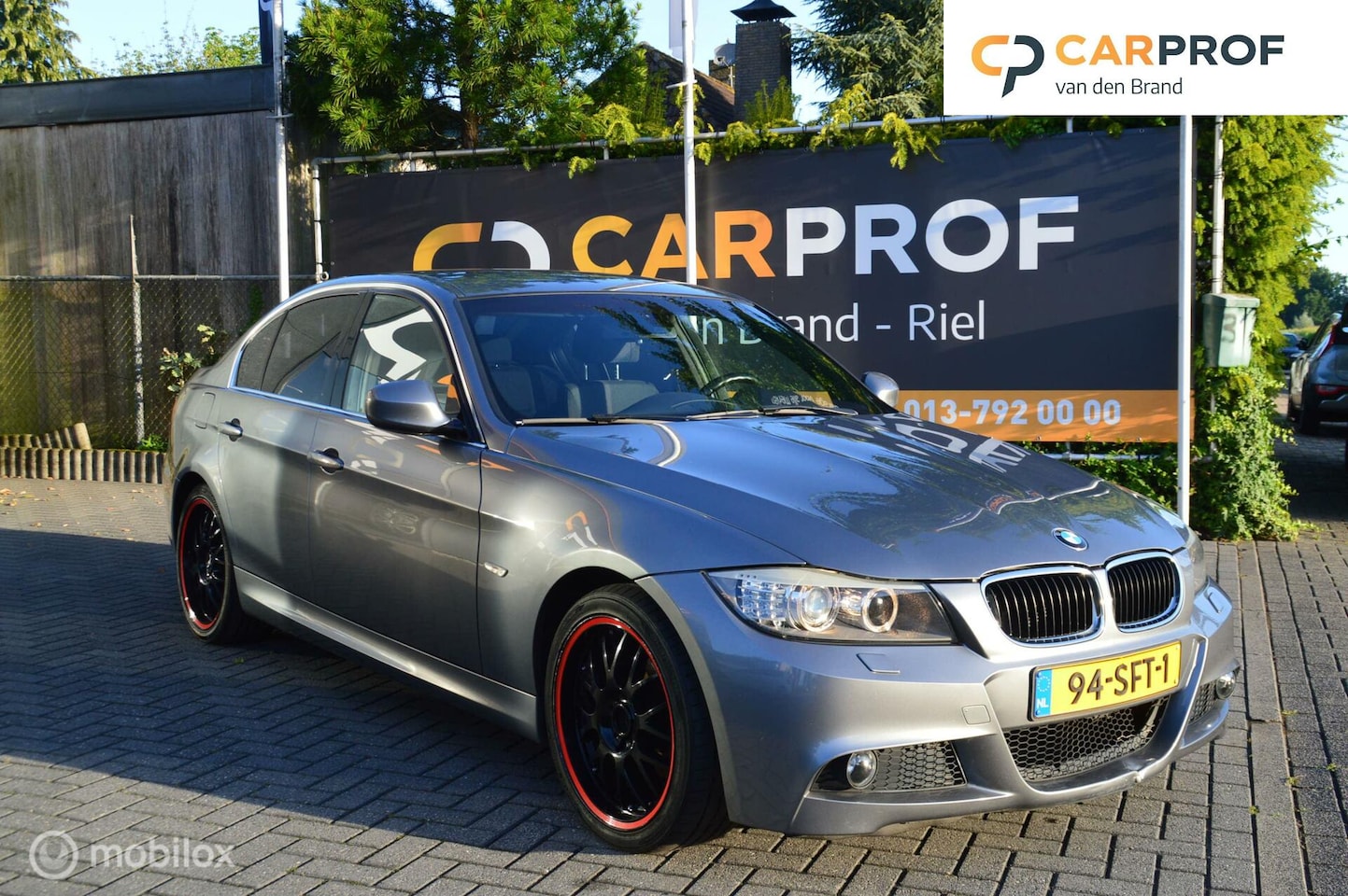 BMW 3-serie - 318i M Sport Edition ZIE FOTO'S/TEKST - AutoWereld.nl