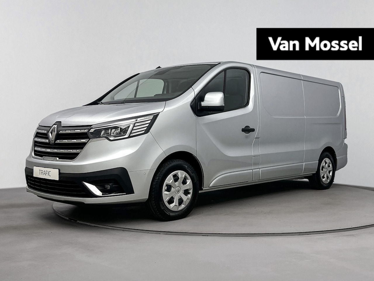 Renault Trafic E-Tech - T29 L2H1 Comfort 52 kWh T29 L2H1 comfort 52 kWh - AutoWereld.nl