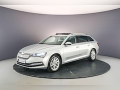 Skoda Superb Combi - Business Edition 1.4 TSI PHEV 218pk DSG Automaat Panoramadak, Achteruitrijcamera, Elektris