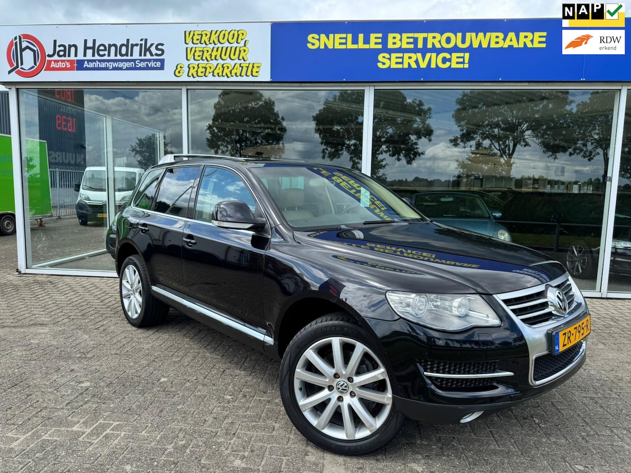 Volkswagen Touareg - 5.0 V10 TDI 5.0 V10 TDI - AutoWereld.nl