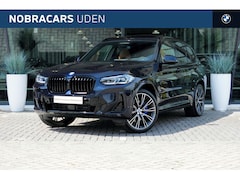 BMW X3 - 30e xDrive M Sport Automaat / Panoramadak / Trekhaak / Sportstoelen / Laserlight / Comfort