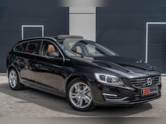 Volvo V60 - 2.4 D6 AWD Leder|Cam|Stoelverw|Memory|Pano|BOMVOL