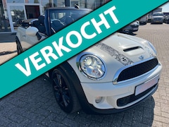 MINI Cabrio - 1.6 Cooper S, MR Bean Uitvoering, Navigatie, Clima, Cruise, Xenon, Leer, etc