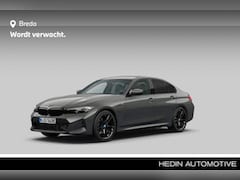 BMW 3-serie - 330e | Achteruitrijcamera | Ambiance verlichting | Harman Kardon | PDC |