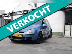 Volkswagen Golf - 1.6 FSI Trendline | Airco | Elec ramen | Cruise control | 6 Versnelling | Nieuwe bak + kop