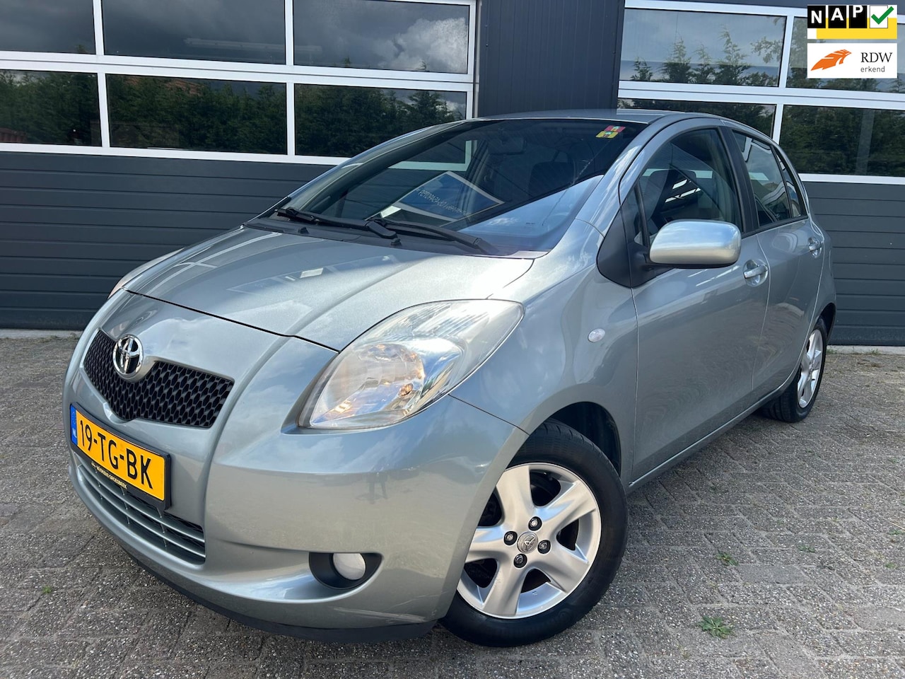 Toyota Yaris - 1.3 VVTi Luna MMT|Airco|Automaat!!! - AutoWereld.nl