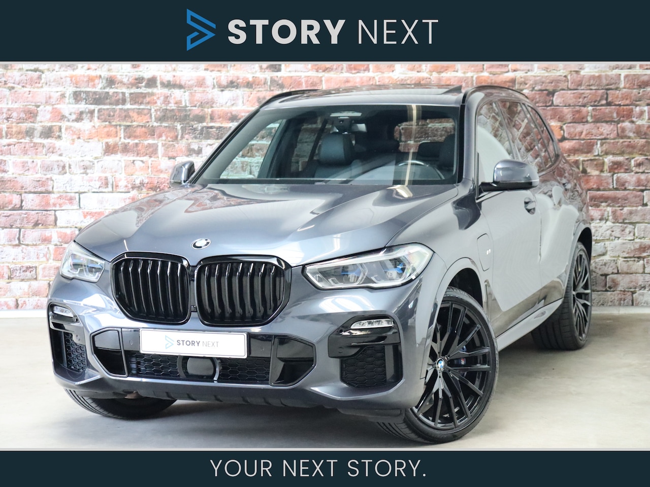 BMW X5 - xDrive45e High Executive M Sport Pakket Automaat / Panoramadak / Harman Kardon / Verwarmba - AutoWereld.nl