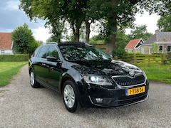Skoda Octavia Combi - 1.2 TSI Greentech Elegance Businessline | Pano + Cruise + Clima