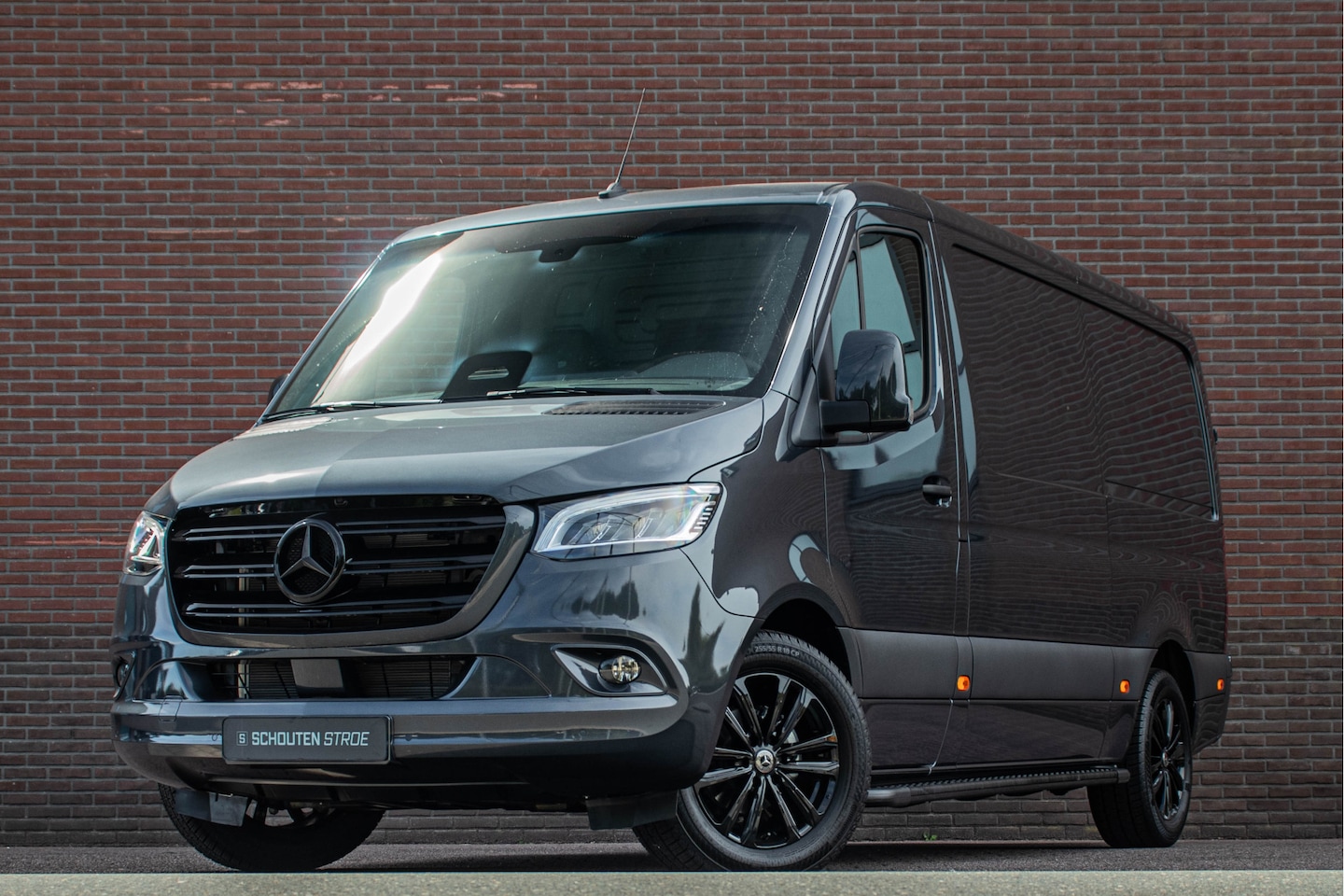 Mercedes-Benz Sprinter - 319 1.9 CDI 191PK L2 Pro ** BPM VOORDEEL, NIEUW ** Carplay, Adaptive Cruise, Stoelverwarmi - AutoWereld.nl