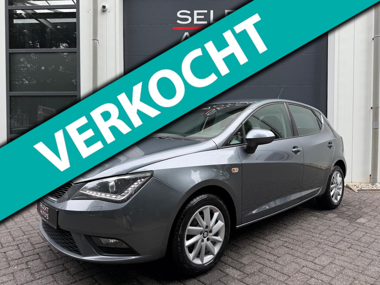 SEAT Ibiza - 1.2 TSI Style 105Pk Xenon/LED/Cruise/Climate/Stoelverwarming/AUX/Parkeersensoren/Elekt Ram - AutoWereld.nl