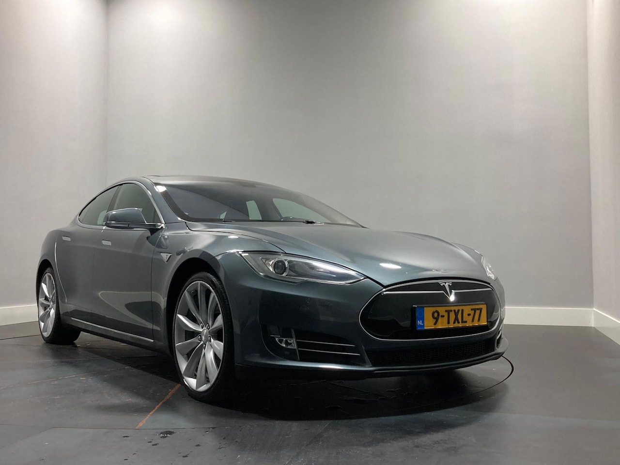 Tesla Model S - 85 Free Charging | Leder | Pano | 21"LMV | - AutoWereld.nl