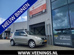 Dacia Sandero - 1.2 Lauréate - AIRCO - TREKHAAK - NL AUTO