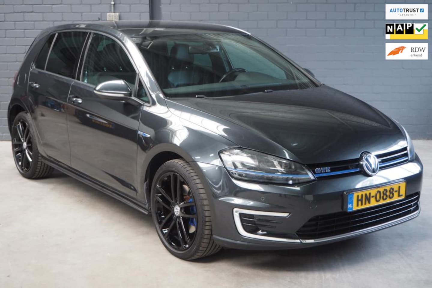 Volkswagen Golf - 1.4 TSI GTE Leder - Trekhaak - AutoWereld.nl