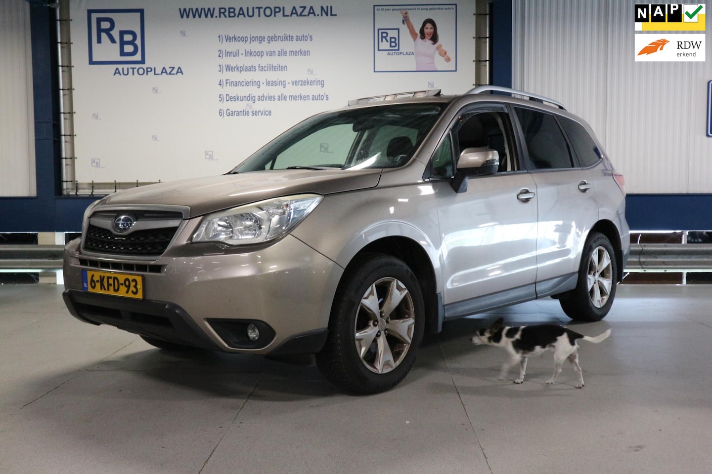 Subaru Forester - 2.0 Luxury Plus / NAP / KEURIGE WAGEN ! ! ! - AutoWereld.nl