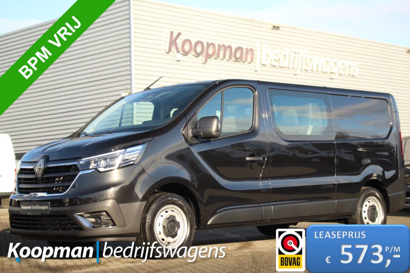 Renault Trafic - 2.0dCi 150pk T30 L2H1 DC | 6-Zits | Carplay/Android | Camera | Lease 573,- p/m - AutoWereld.nl